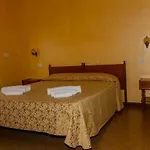 Hotel Holiday Hotel *