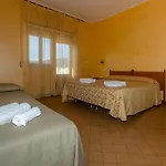 Hotel Holiday Hotel Magliano de' Marsi