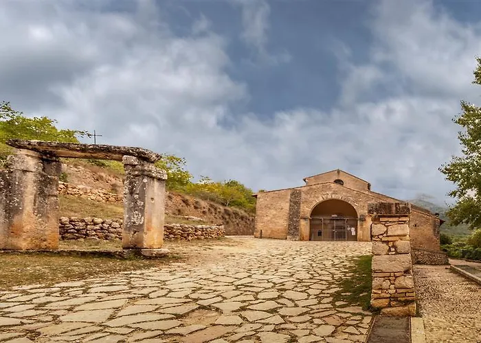 Hotel Holiday Hotel *